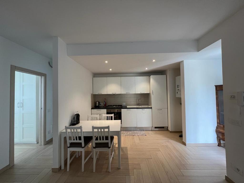 Appartato A 5 Minuti Dal Mare Apartment Imperia Exterior foto